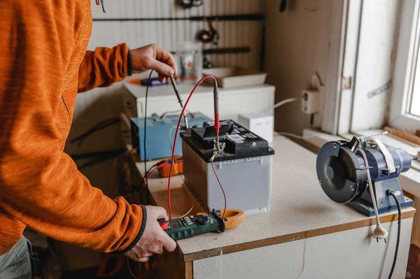 Batterie lithium pour voiture : pourquoi est-ce avantageux ?